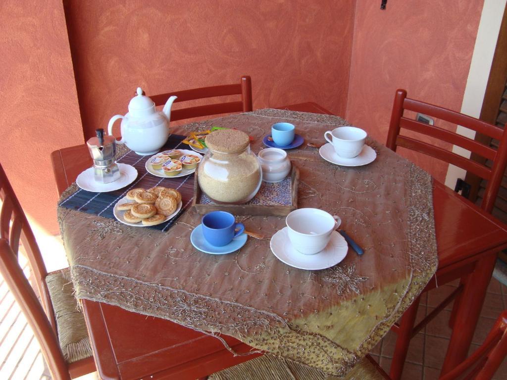 Bed & Breakfast Milu Κούνεο Δωμάτιο φωτογραφία
